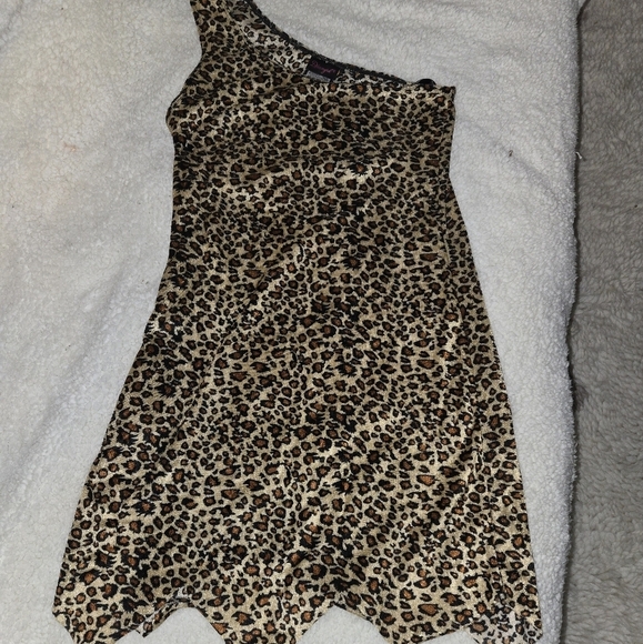 Costume - Picture 4 of 4